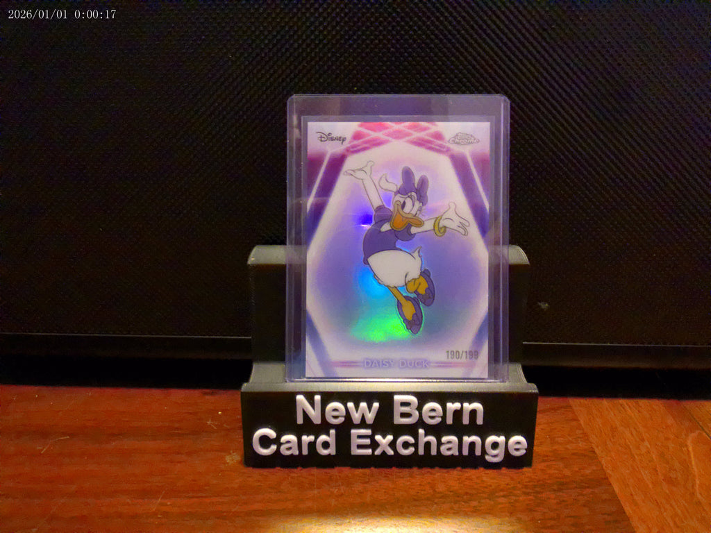 2025 Topps Chrome Disney Daisy Duck Refractor 190/199