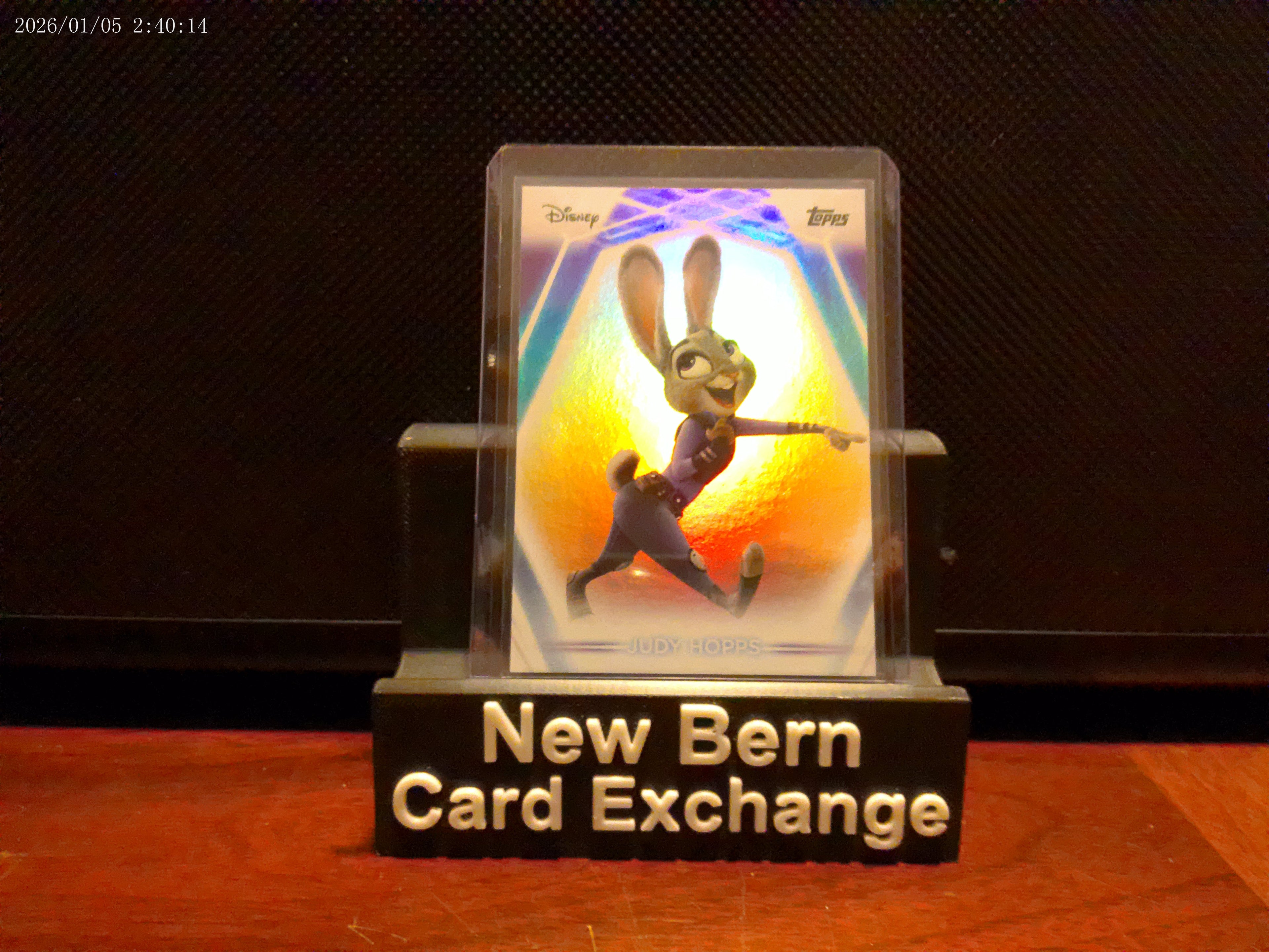 2026 Topps Disney Neon "Judy Hopps" Rainbow Foil Refractor