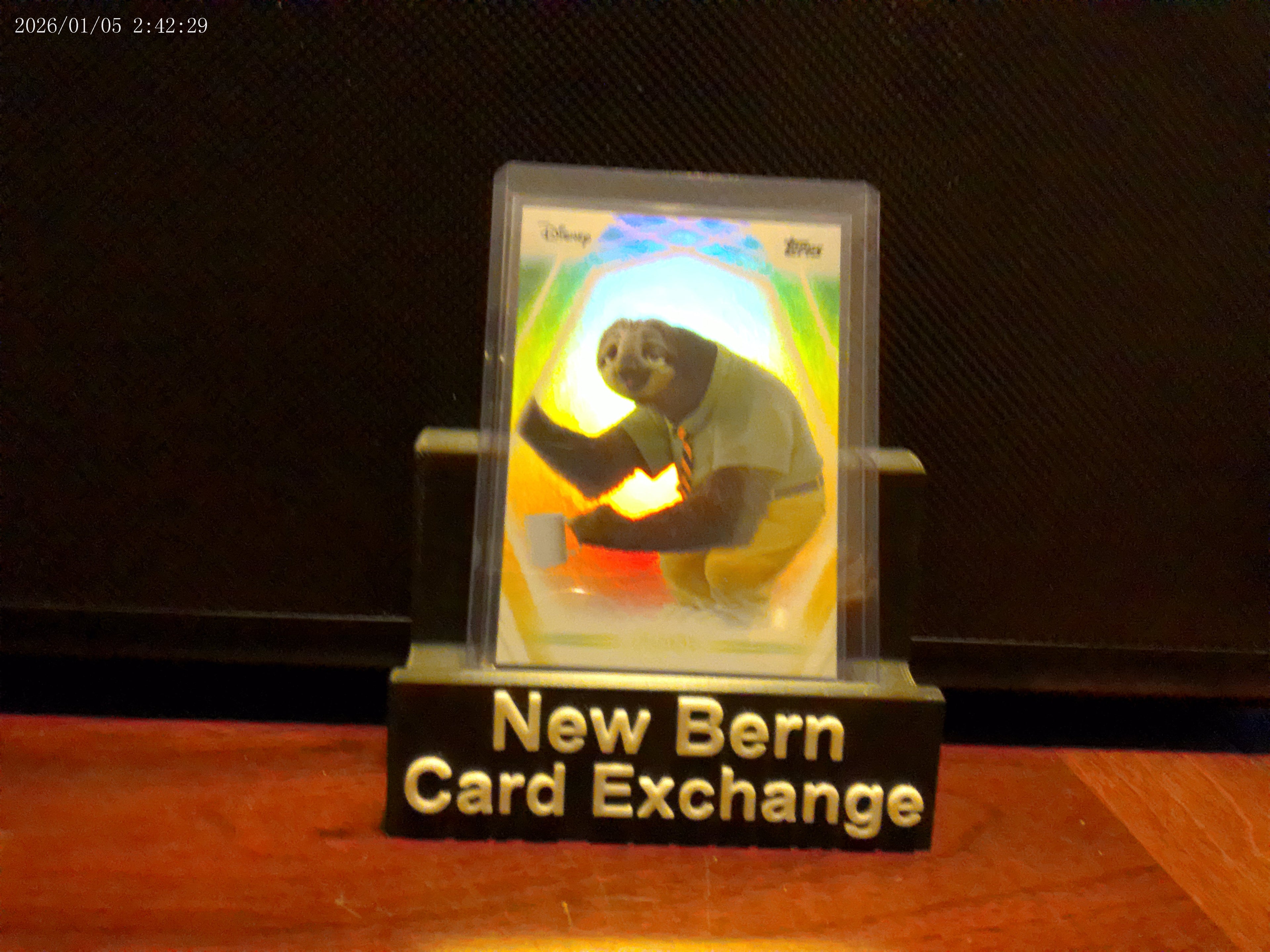 2026 Topps Disney Neon "Flash" Rainbow Foil Refractor